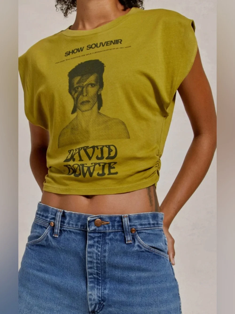 DAYDREAMER David Bowie Show Souvenir size XS T-shirt cropped festival casual - Picture 2 of 7
